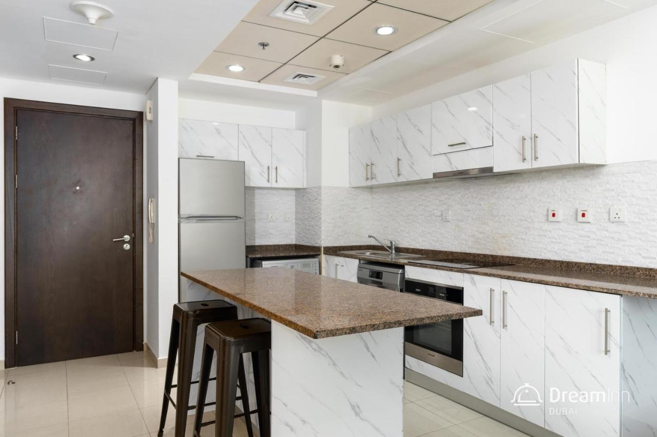 Dream Inn Apartments - Bay Central Дубай Екстериор снимка